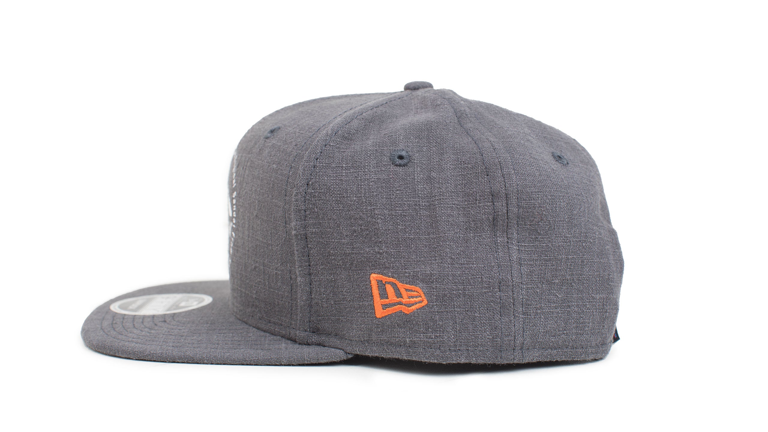 再入荷】NEW ERA - RAINBOW CIRCLE LOGO GRAPHITE NEW ERA×レインボー